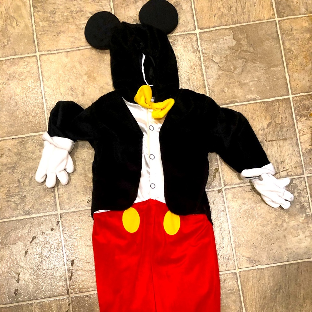 Disney Mickey Mouse costume
